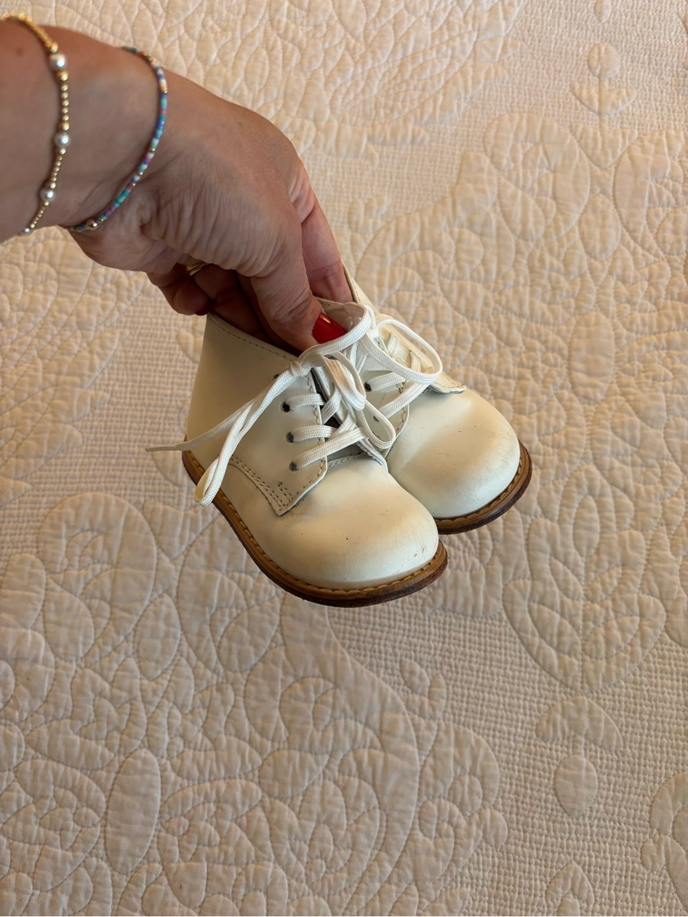 Josmo White Baby Leather Lace-Up Oxford Shoes